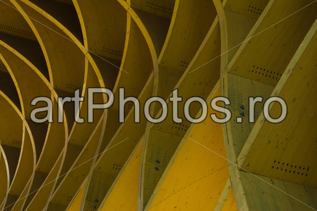 Yellow – Vienna United Nations Office - artPhotos.ro