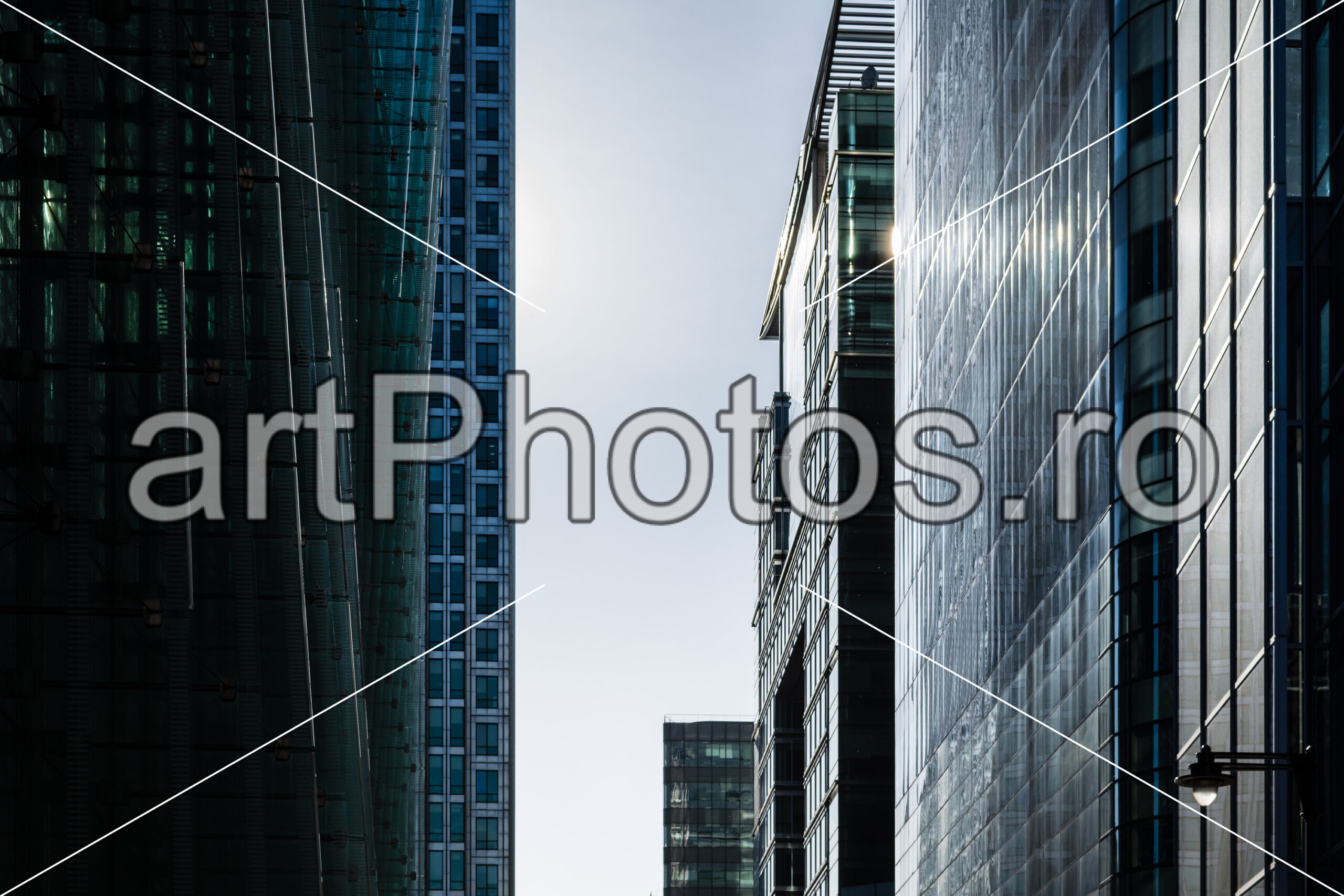 Caves of Steel – London - artPhotos.ro Caves of Steel – London - artPhotos.ro