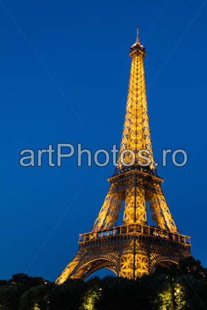 Night in Paris - artPhotos.ro